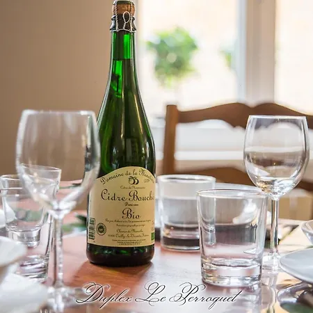 La Venelle Des Greniers A Sel * Honfleur