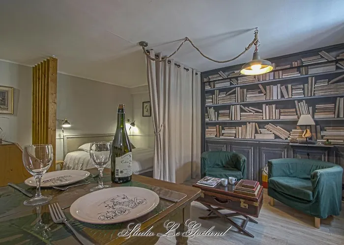 Апартаменты La Venelle Des Greniers A Sel Онфлёр