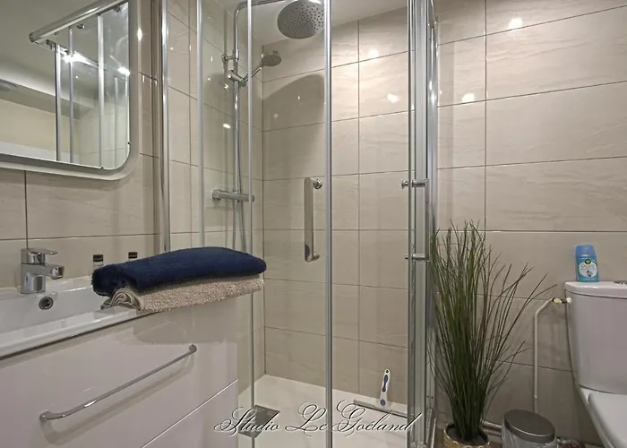 Апартаменты La Venelle Des Greniers A Sel