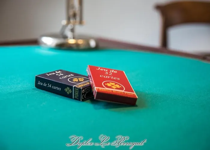 Апартаменты La Venelle Des Greniers A Sel *